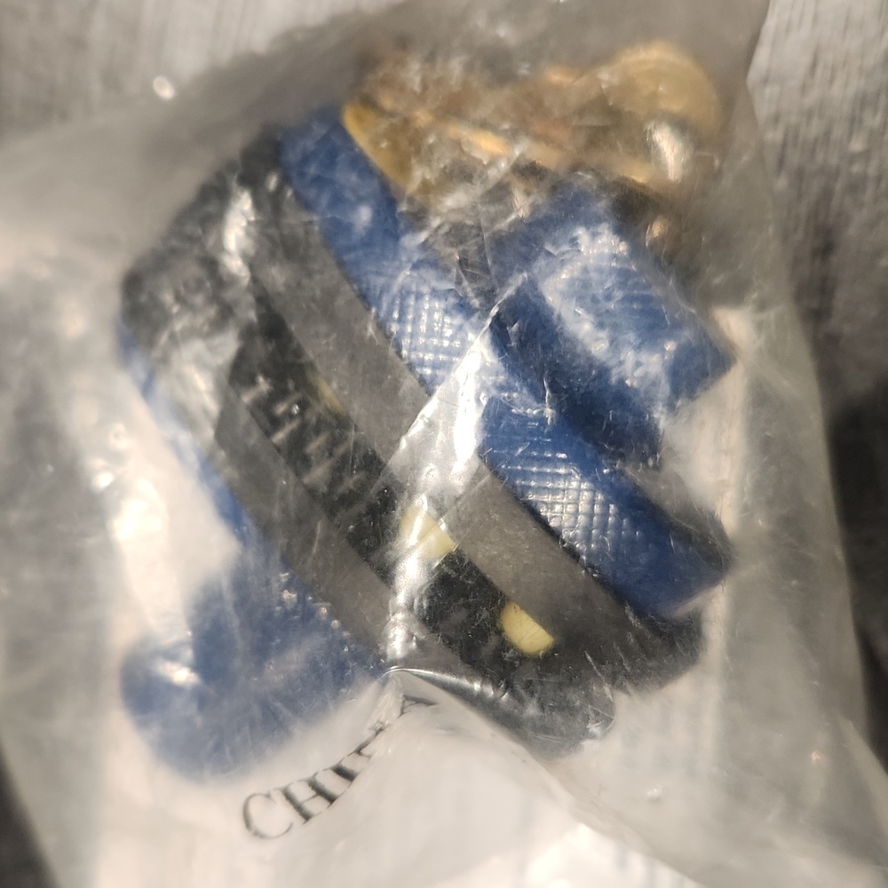 NWT Master 90 Gun Lock w/2 Keys - Picture 2 of 3